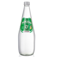 Naturalna woda mineralna średnionasycona CO2  0,7 l